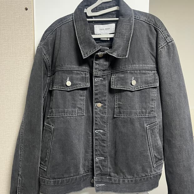 플라스틱 프로덕트 흑청자켓