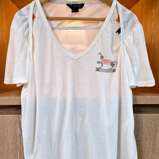 00's Diesel StyleLab V-Neck T-Shirt
(M)
