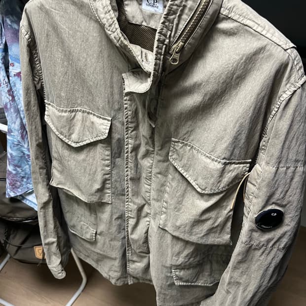 CP컴퍼니 필드자켓 M