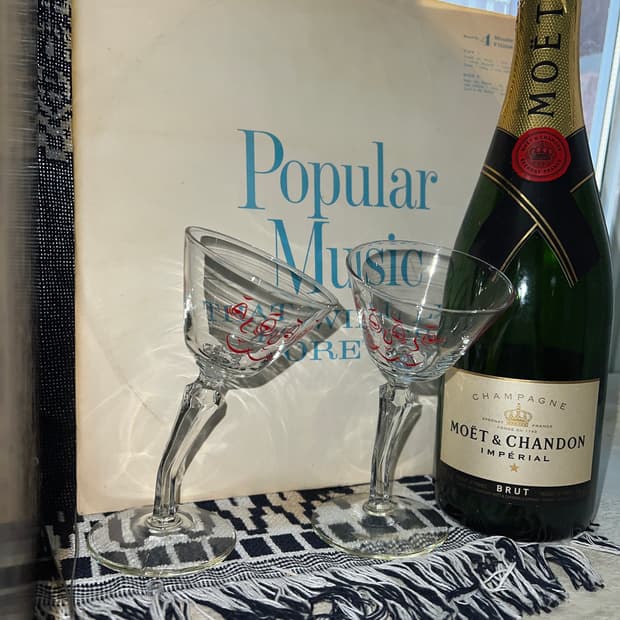 50-70s Crooked stem Tipsy Face Glass