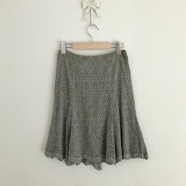 엠포리오 아르마니 스커트