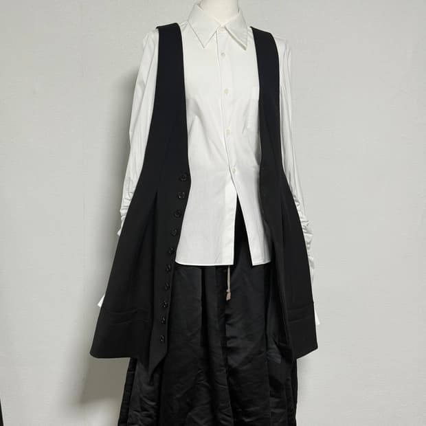 24ss 느와케이니노미야 꼼데가르송 롱베스트 m