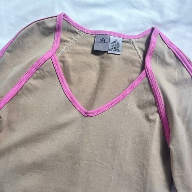 Armani Exchange pink line top