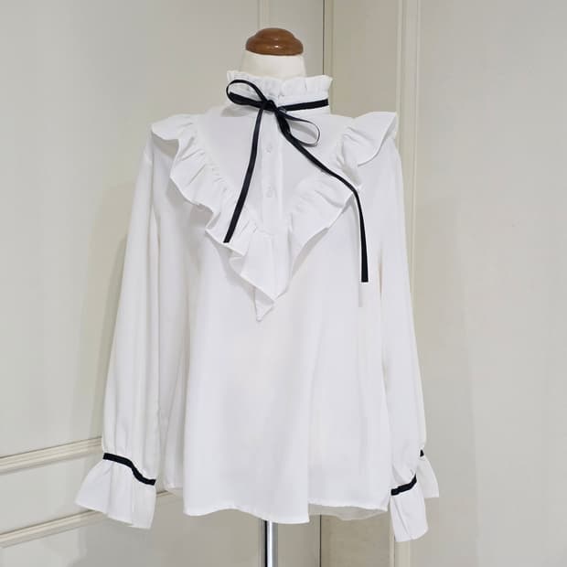 빈티지)양산형지뢰계st 고딕 로리타 화이트 프릴 블랙리본 시스루 블라우스
