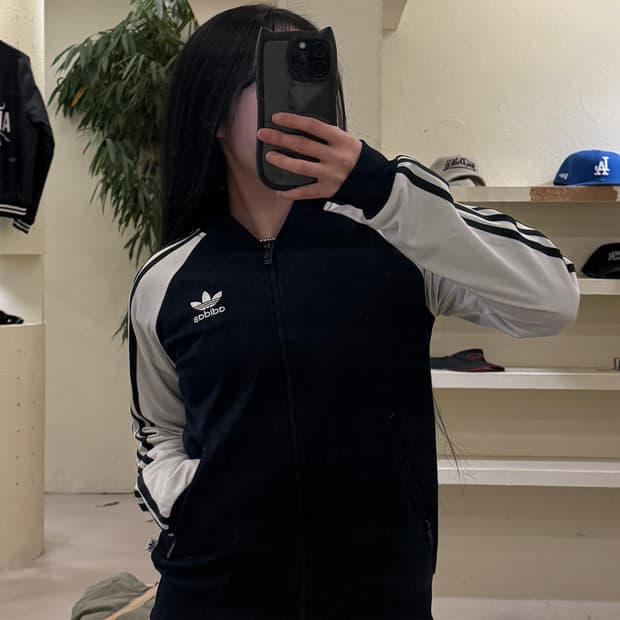 아디다스 레오파드 트레포일 빅로고 크롭 트랙탑 져지 U119