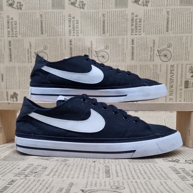 나이키 코트레거쉬 남성스니커즈270 