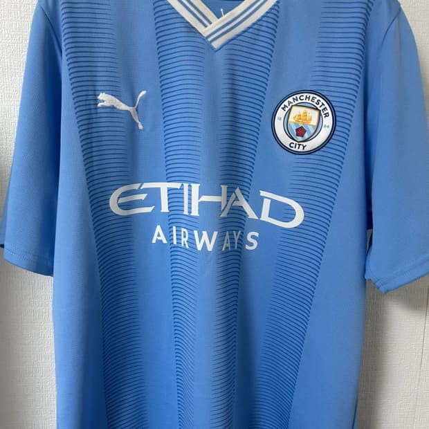 맨시티 23/24 홈 유니폼
