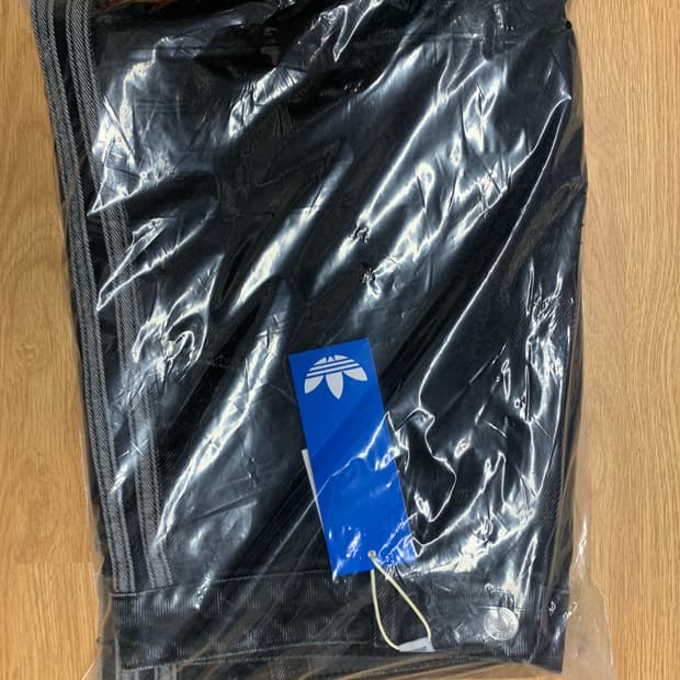 아디다스 아디컬러 데님 파이어드 팬츠 트루 블랙 데님-KR 사이즈