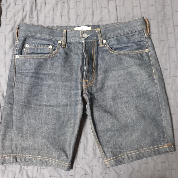 스톤아일랜 데님 반바지