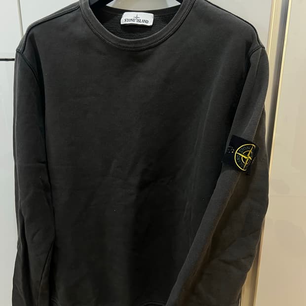 스톤아일랜드 워싱 브라운맨투맨 xl