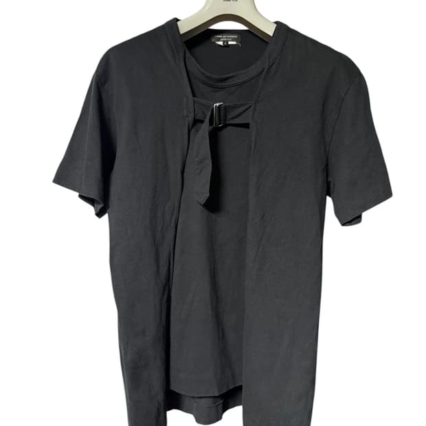 꼼데가르송 옴므플러스 레이어드 도킹 버클 티셔츠