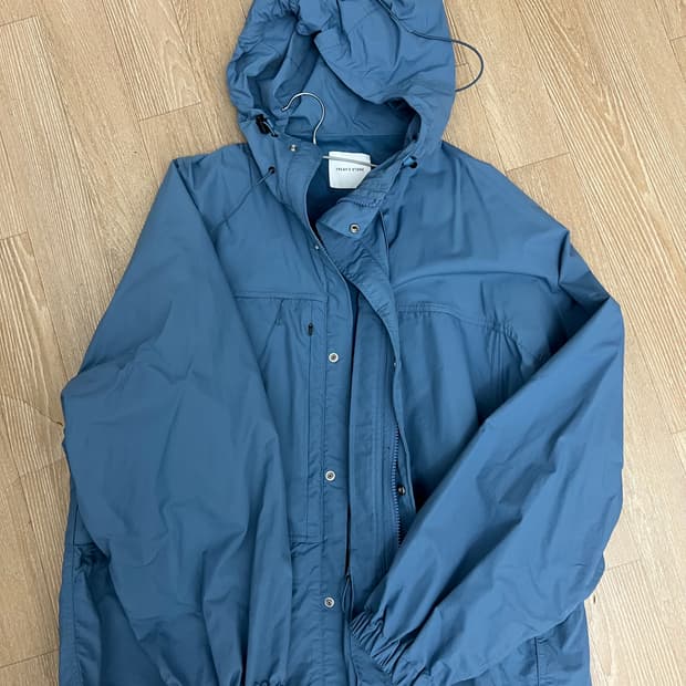 프릭스 스토어 바람막이 