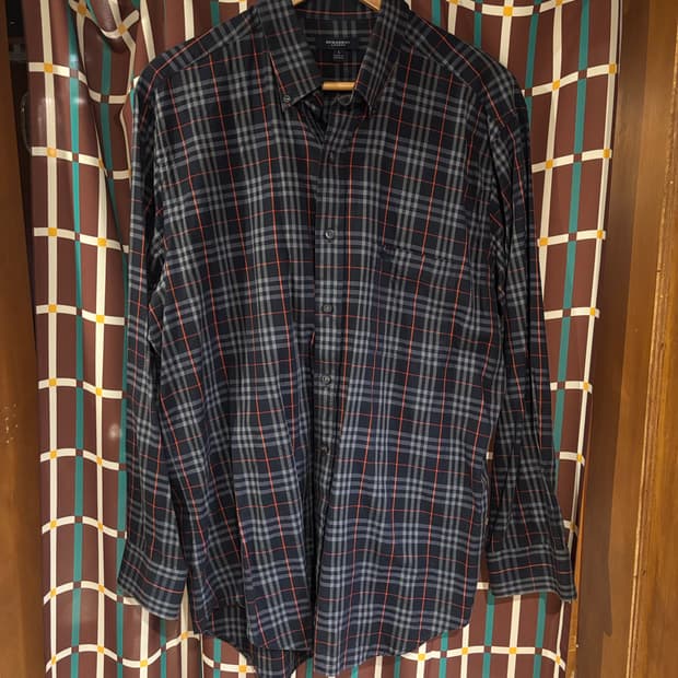 버버리 런던 체크 긴팔 셔츠