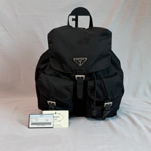 프라다 투포켓 포코노 나일론 백팩 미디엄