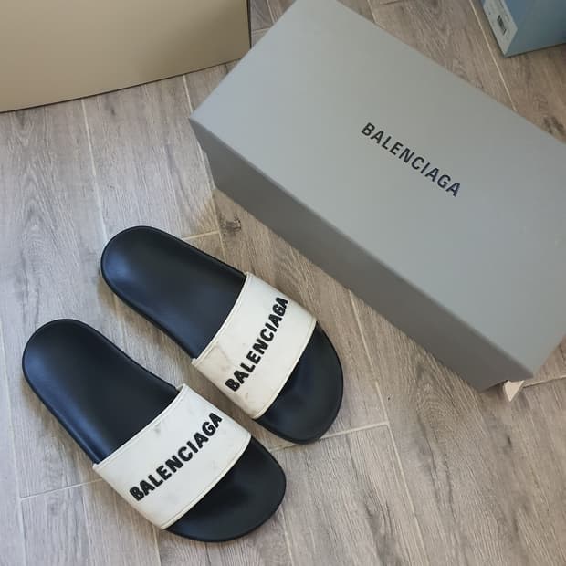 발렌시아가 로고 슬라이드 샌들