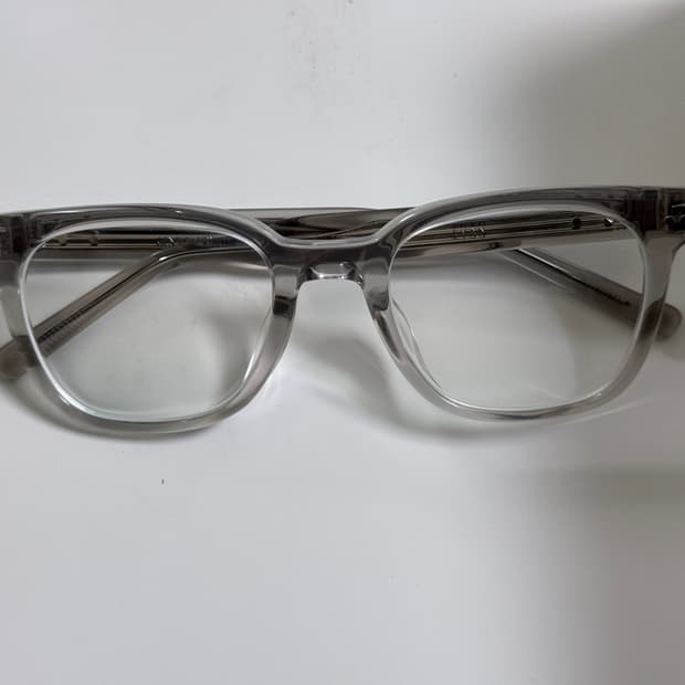 젠틀몬스터 리버티