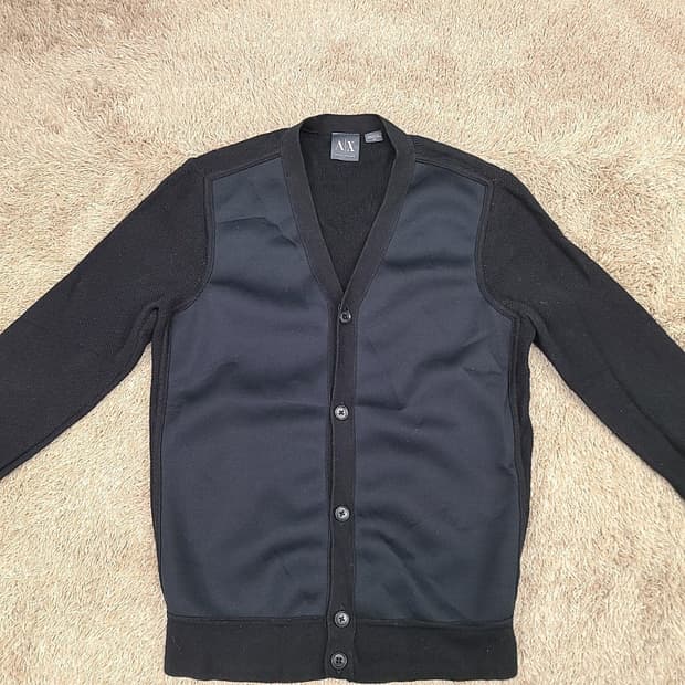 알마니 가디건