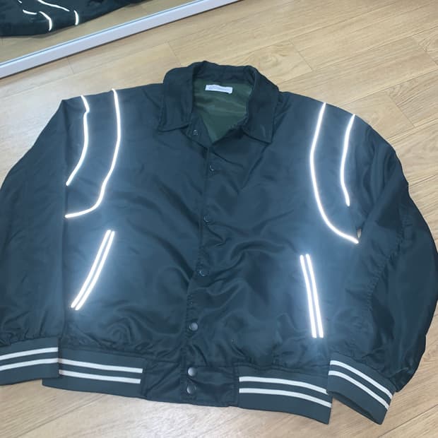 M)파르티멘토 리플렉티브 바시티 자켓