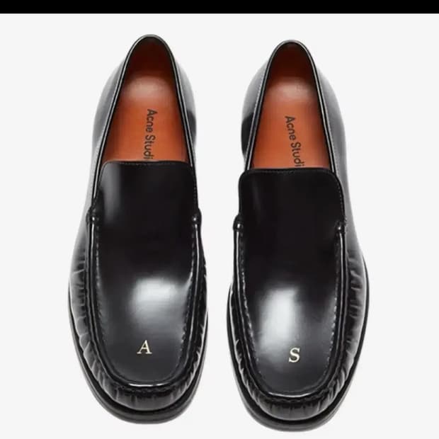 아크네스튜디오 로퍼 41사이즈 삽니다 (구매글)