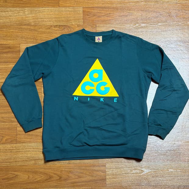 나이키 acg 빅로고 크루넥