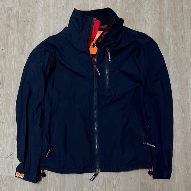 슈퍼드라이 윈드하이커 바람막이 점퍼 [네이비] S/90