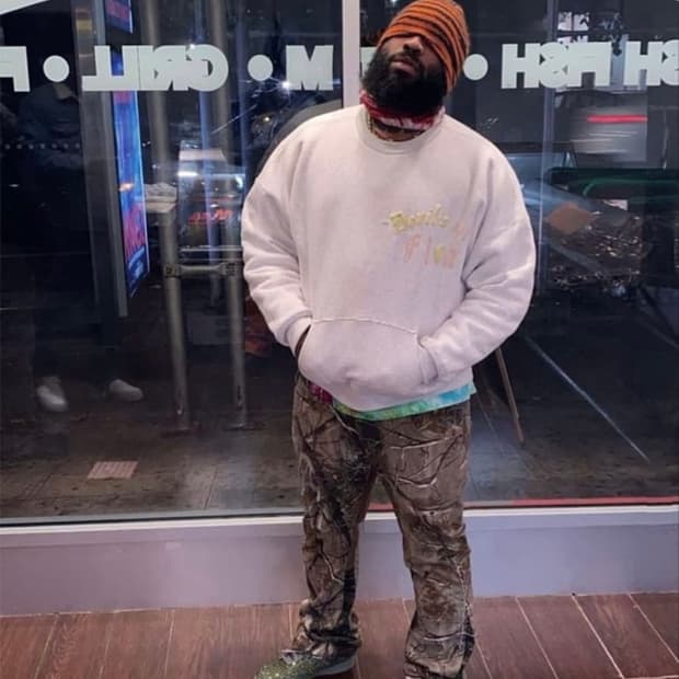 00s Carhartt Realtree Pants