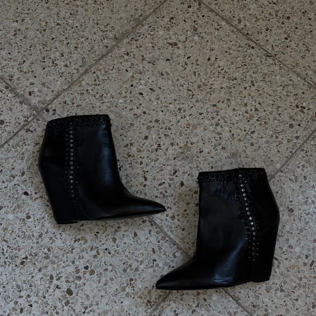 아쉬 레더 미들 부츠힐(37 size)