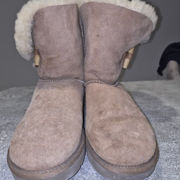 UGG 어그 부츠 EU38 브라운