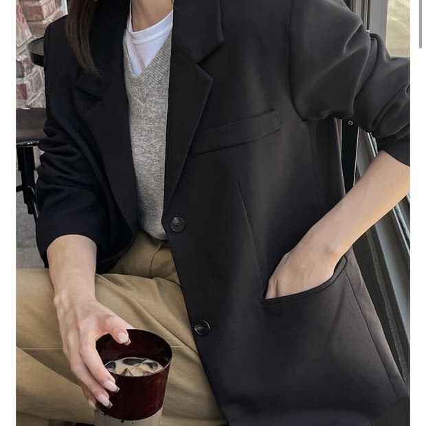 블랙 자켓