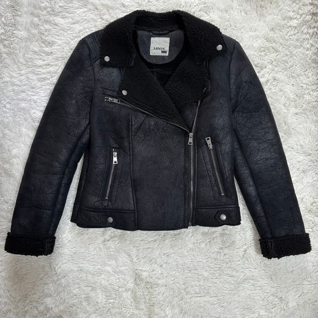 리바이스 블랙 무스탕 자켓 S