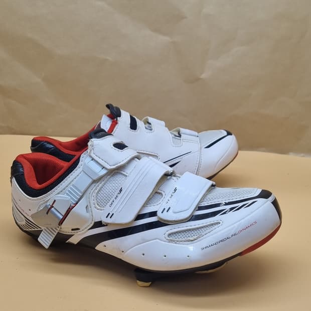 시마노 r107 클릿슈즈41 258.