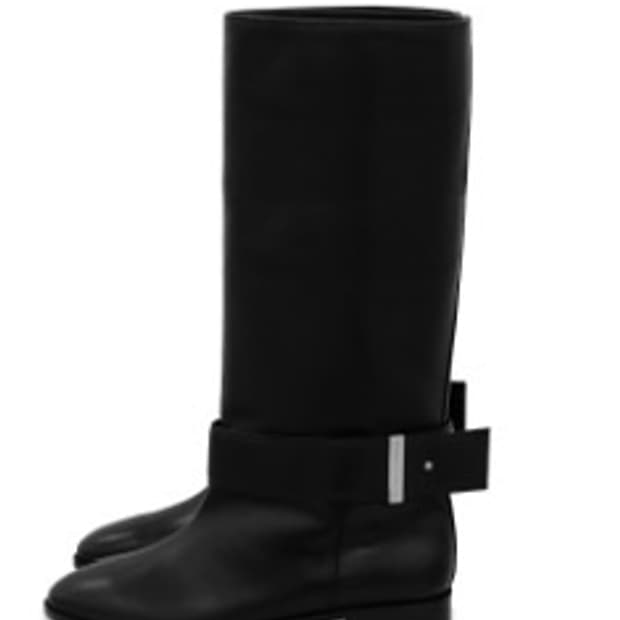 트리밍버드 벨티드롱부츠 235 판매해요