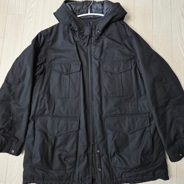 유니클로 x 엔지니어드 가먼츠