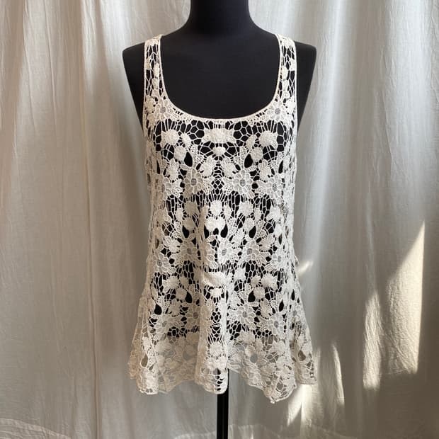 웜화이트 크로쉐 뷔스티에탑(L)