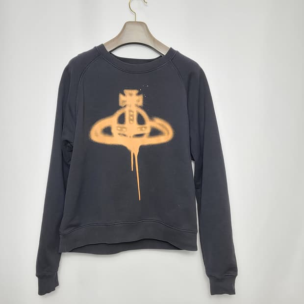 비비안웨스트우드 ORB 스프레이 맨투맨 네이비 M