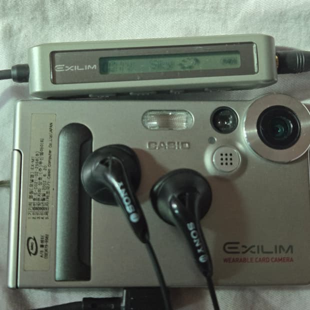 카시오 엑실림 EX-M1. MP3 디카