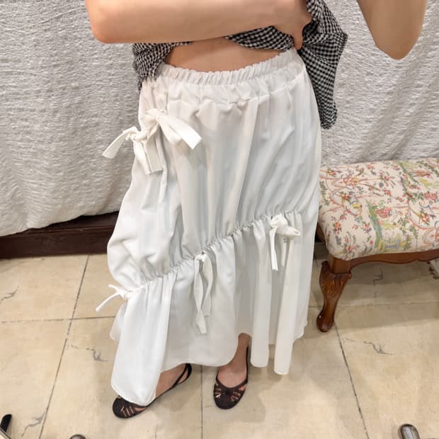 White ribbon shirred skirt