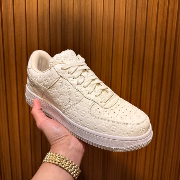 루이비통x나이키 에어포스1로우 버질아블로