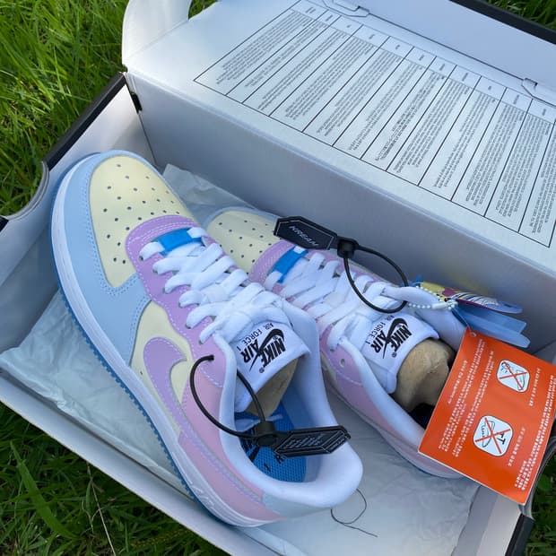 나이키) 에어포스1 포토크로믹 우먼