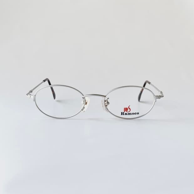 데드스탁 실버 오벌 유니크한 빈티지 안경테 1739