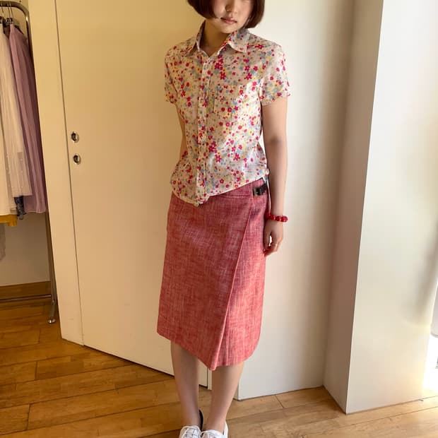 floral shirt