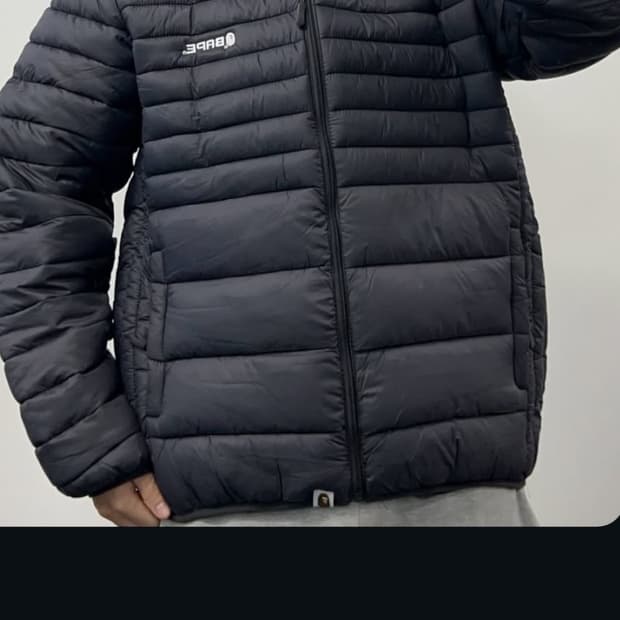 베이프 경량패딩