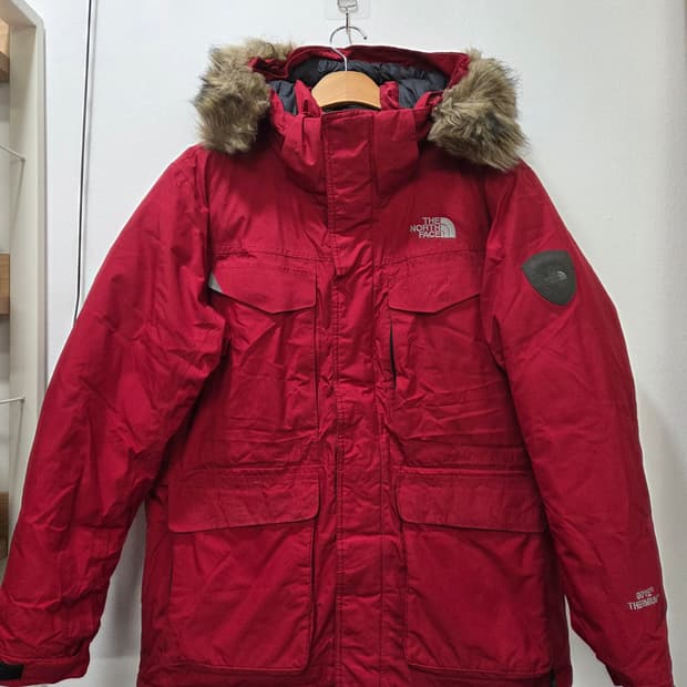 노스페이스 McMURDO 레드 덕다운 패딩 점퍼 100