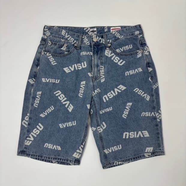에비수 로고 프린팅 반바지