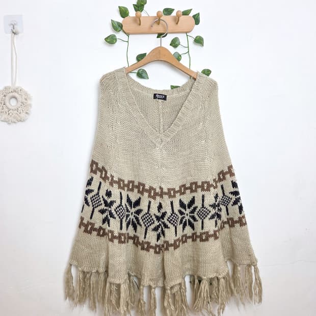 노르딕 케이프 니트