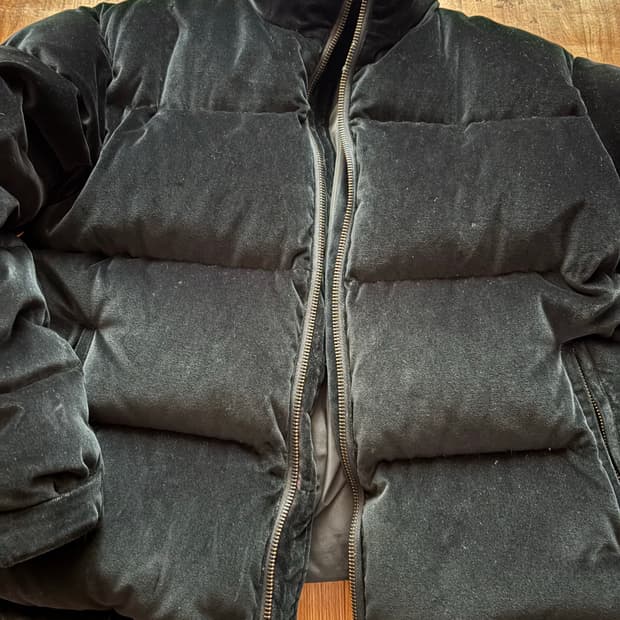 틸레이트 벨벳 다운 L