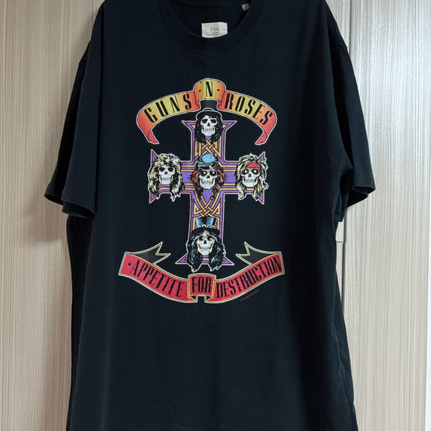 피어오브갓 건즈앤로지스 티셔츠