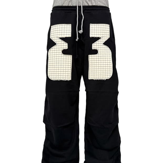 (Cortis 착용) Patch Panel Wide Sweatpants