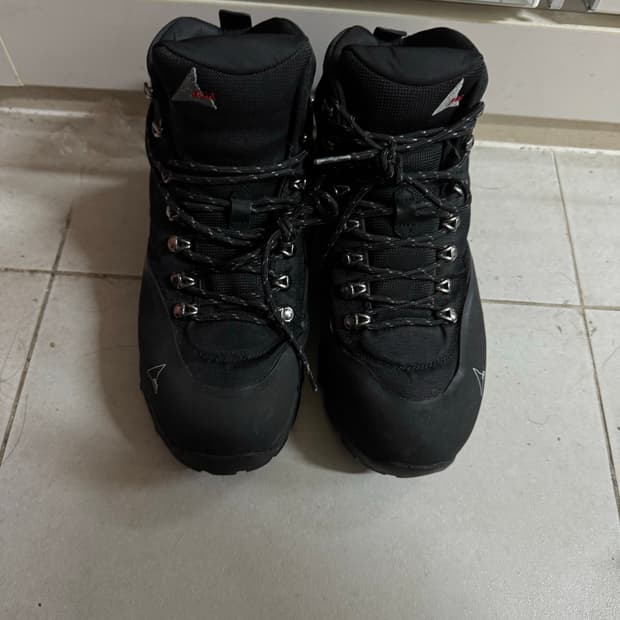 Roa andreas 안드레아스 42 블랙