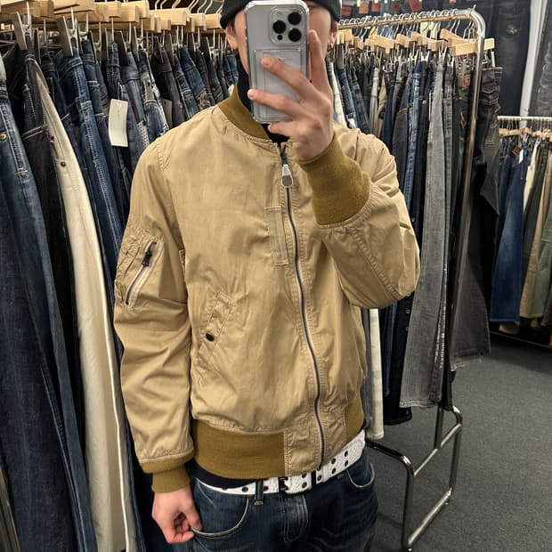 M) 알파 인더스트리 베이지 슬림 봄버자켓 항공자켓